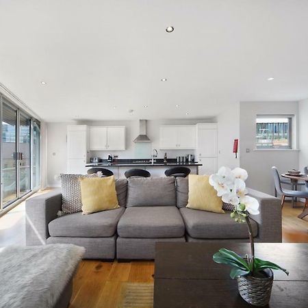2 Bed Executive Penthouse Near Liverpool Street Free Wifi By City Stay Aparts Лондон Экстерьер фото