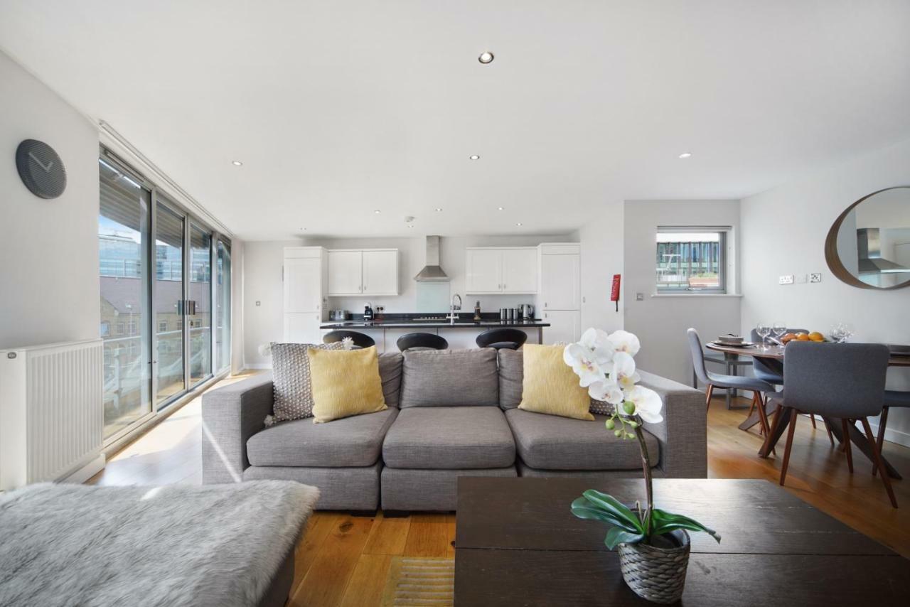 2 Bed Executive Penthouse Near Liverpool Street Free Wifi By City Stay Aparts Лондон Экстерьер фото
